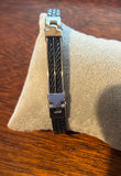 Elegant  leather bracelet with stainless steel design